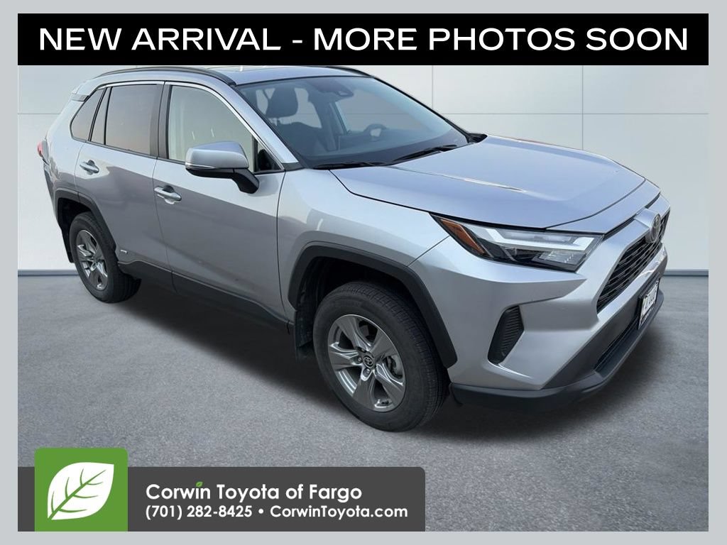 Used 2025 Toyota RAV4 XLE w/ Convenience Package AWD/4WD video 1