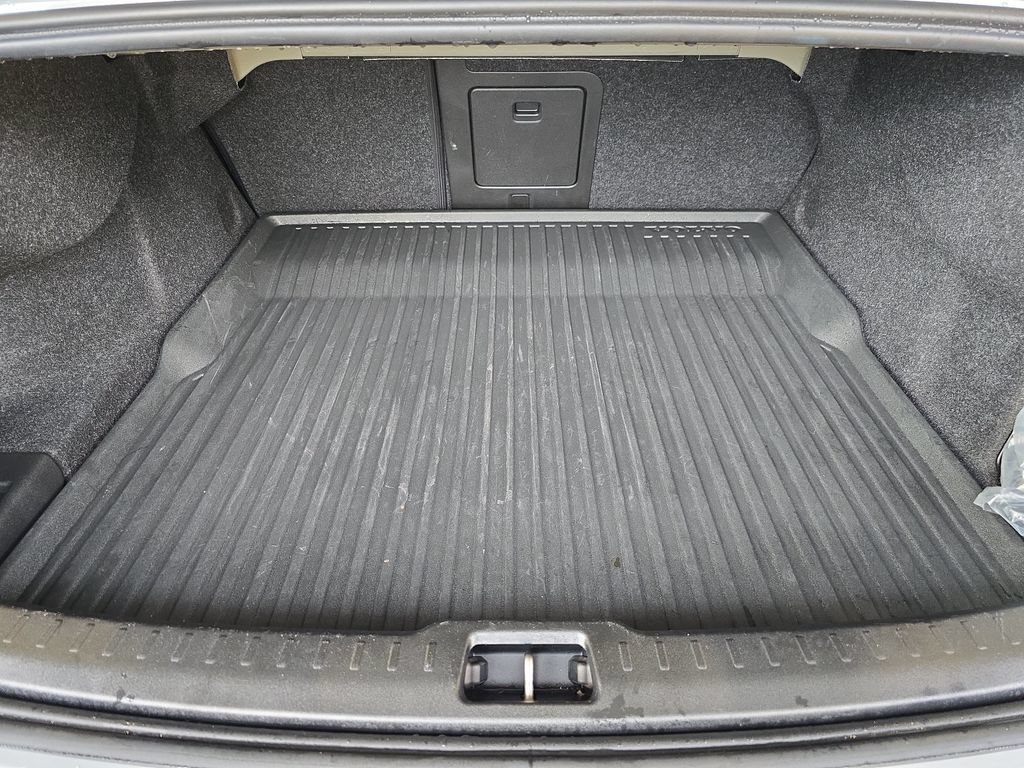 Used 2024 Volvo S60 T8 Plus w/ Climate Package AWD/4WD image 14