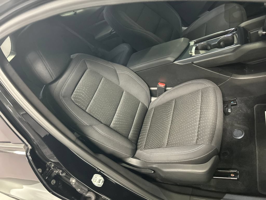 Used 2025 Chevrolet Equinox EV LT FWD image 23