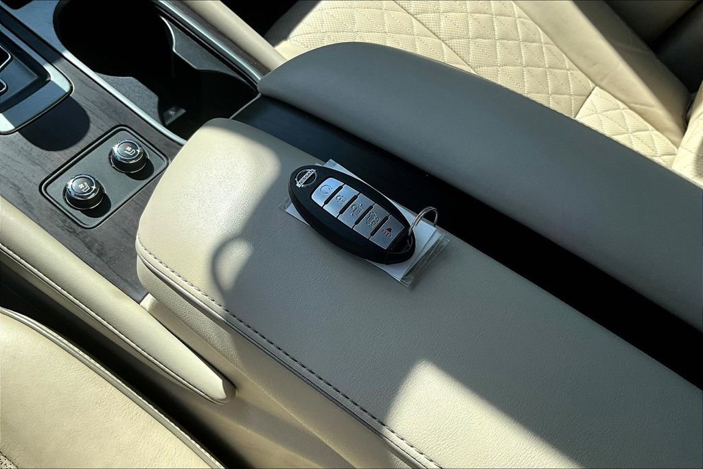 Used 2019 Nissan Murano Platinum w/ Cargo Package FWD image 37