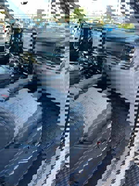 Used 2023 Ford F150 Limited image 16