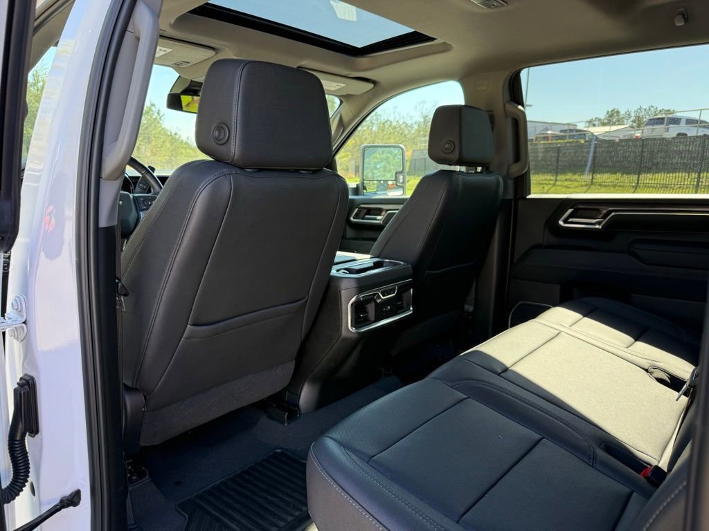 Used 2024 Chevrolet Silverado 2500 LTZ w/ LTZ Plus Package image 21