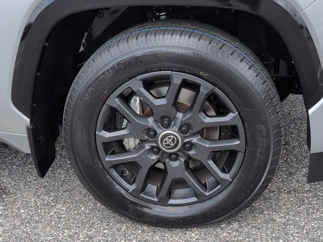 Certified 2024 Toyota Sequoia Platinum AWD/4WD image 11