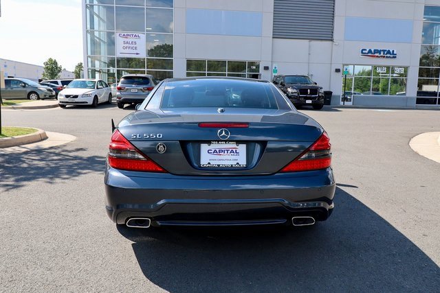 Used 2011 Mercedes-Benz SL 550 image 13