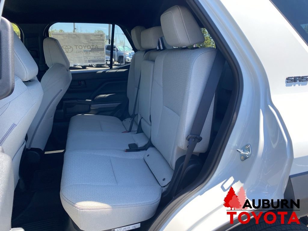 New 2026 Toyota 4Runner SR5 AWD/4WD image 19
