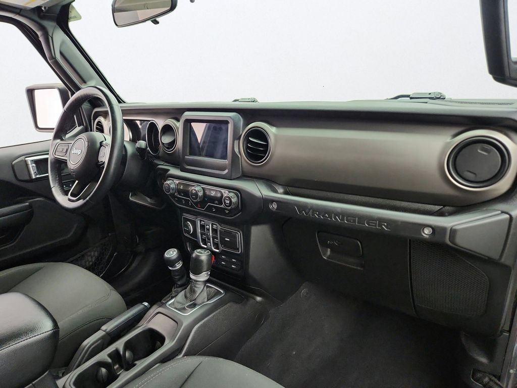 Used 2018 Jeep Wrangler Unlimited Sport S AWD/4WD image 23