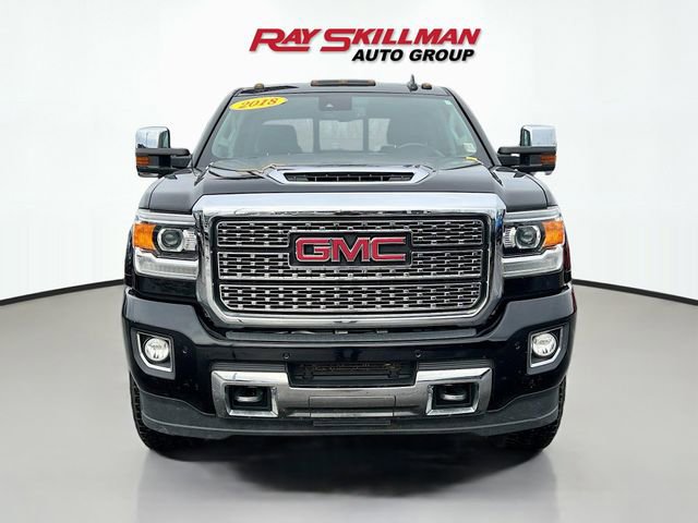 Used 2018 GMC Sierra 2500 Denali w/ Duramax Plus Package image 2