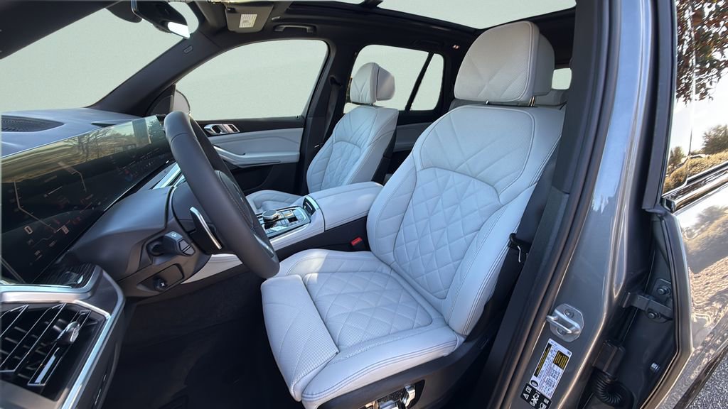 New 2026 BMW X5 M60i w/ Parking Assistance Package image 5