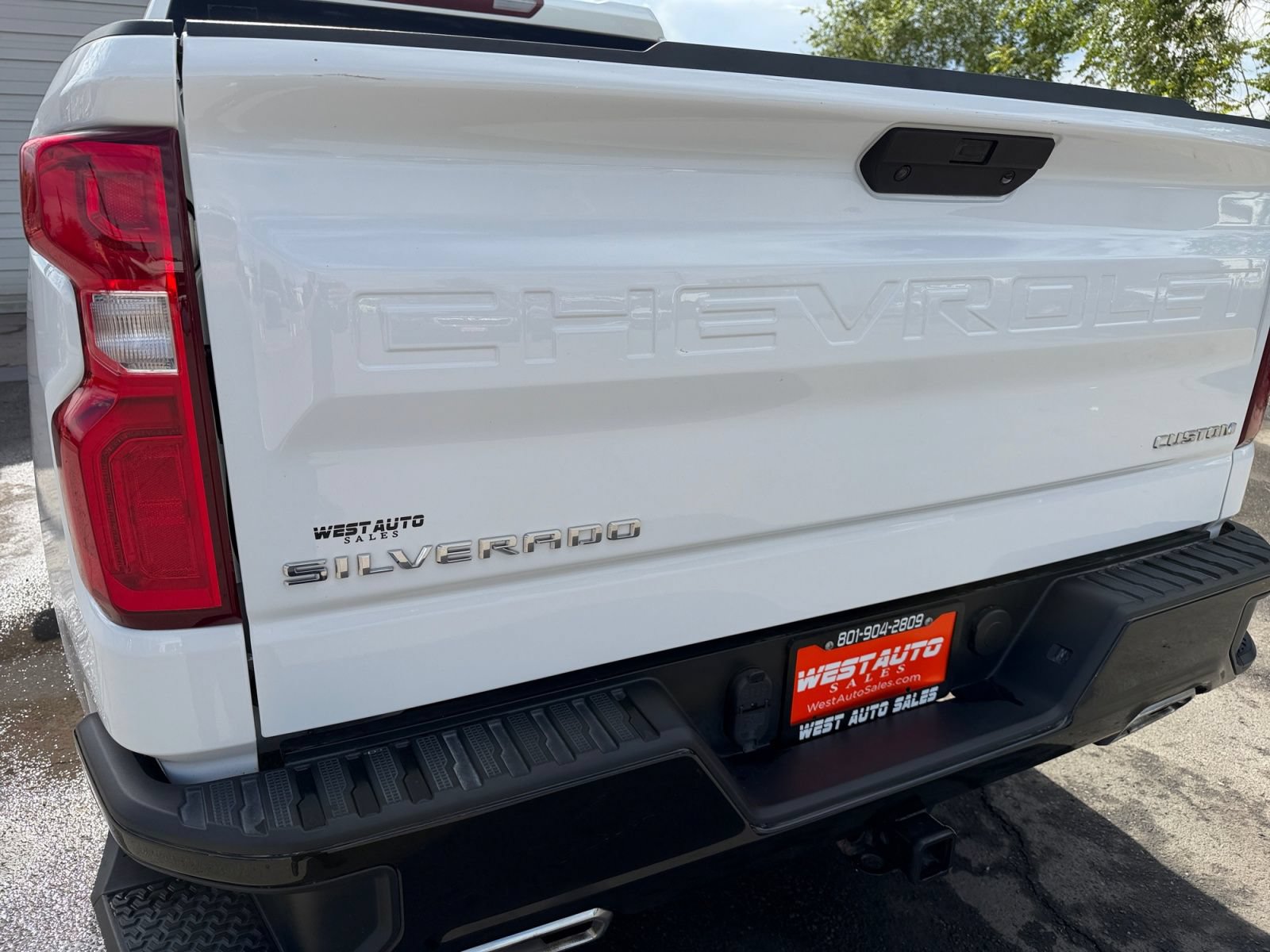 Used 2020 Chevrolet Silverado 1500 Custom Trail Boss w/ Custom Convenience Package AWD/4WD image 28