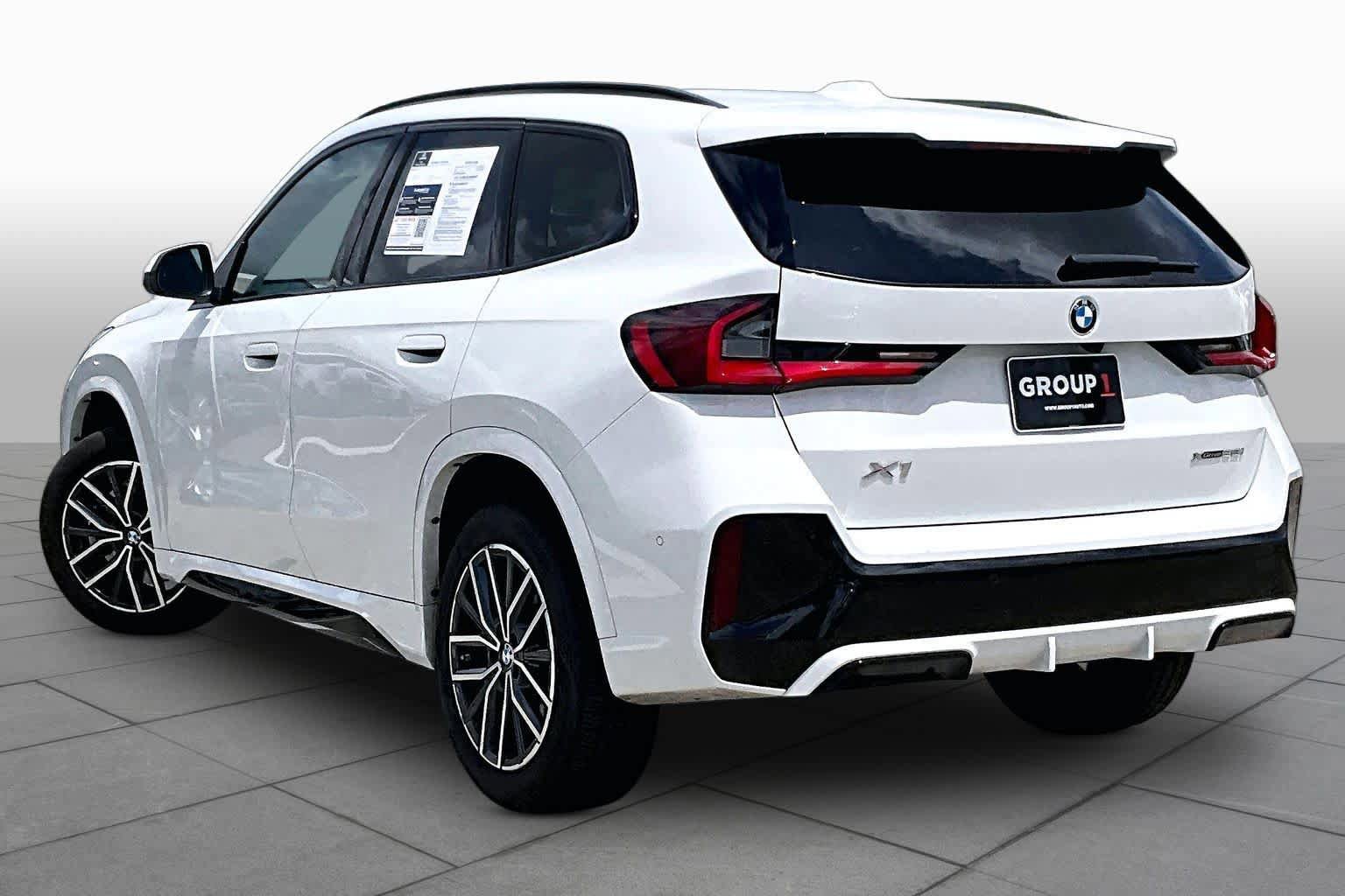 Used 2025 BMW X1 xDrive28i image 11