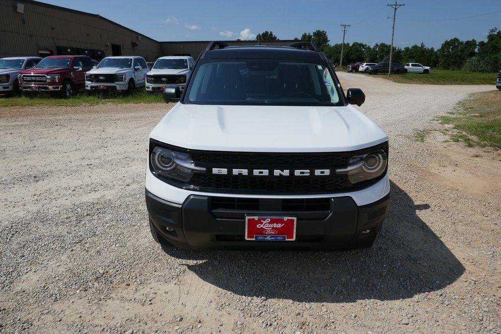 New 2025 Ford Bronco Sport Outer Banks w/ Outer Banks Tech Package+ image 9