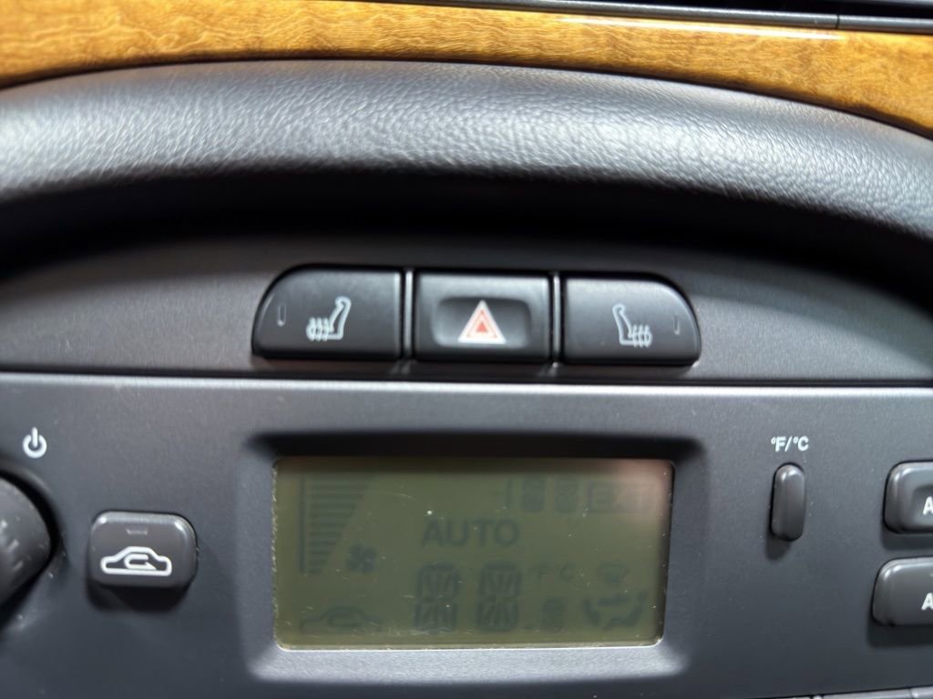 Used 2004 Jaguar X-TYPE 3.0 image 14