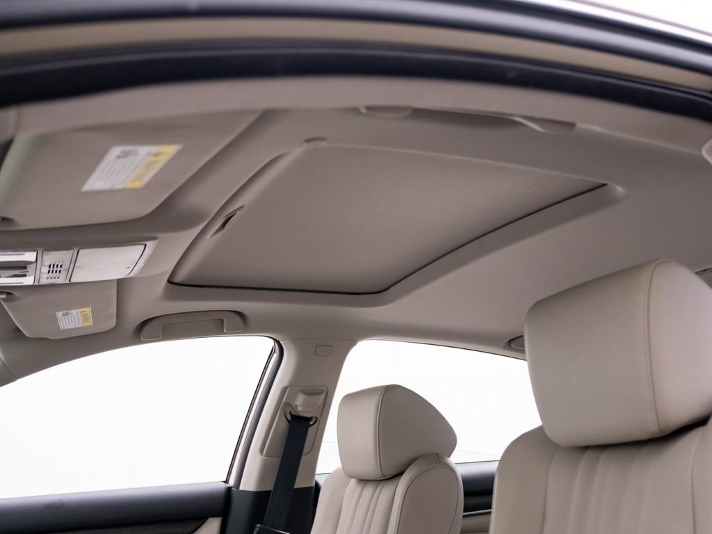 Used 2018 Honda Accord EX-L image 18