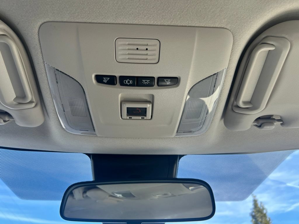 Used 2021 Toyota Corolla LE w/ LE Convenience Package FWD image 21