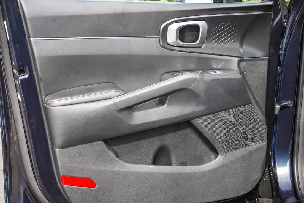 Used 2023 Kia Sorento EX FWD image 17