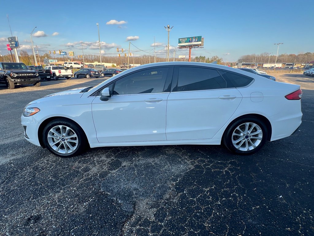 Used 2020 Ford Fusion SE image 5