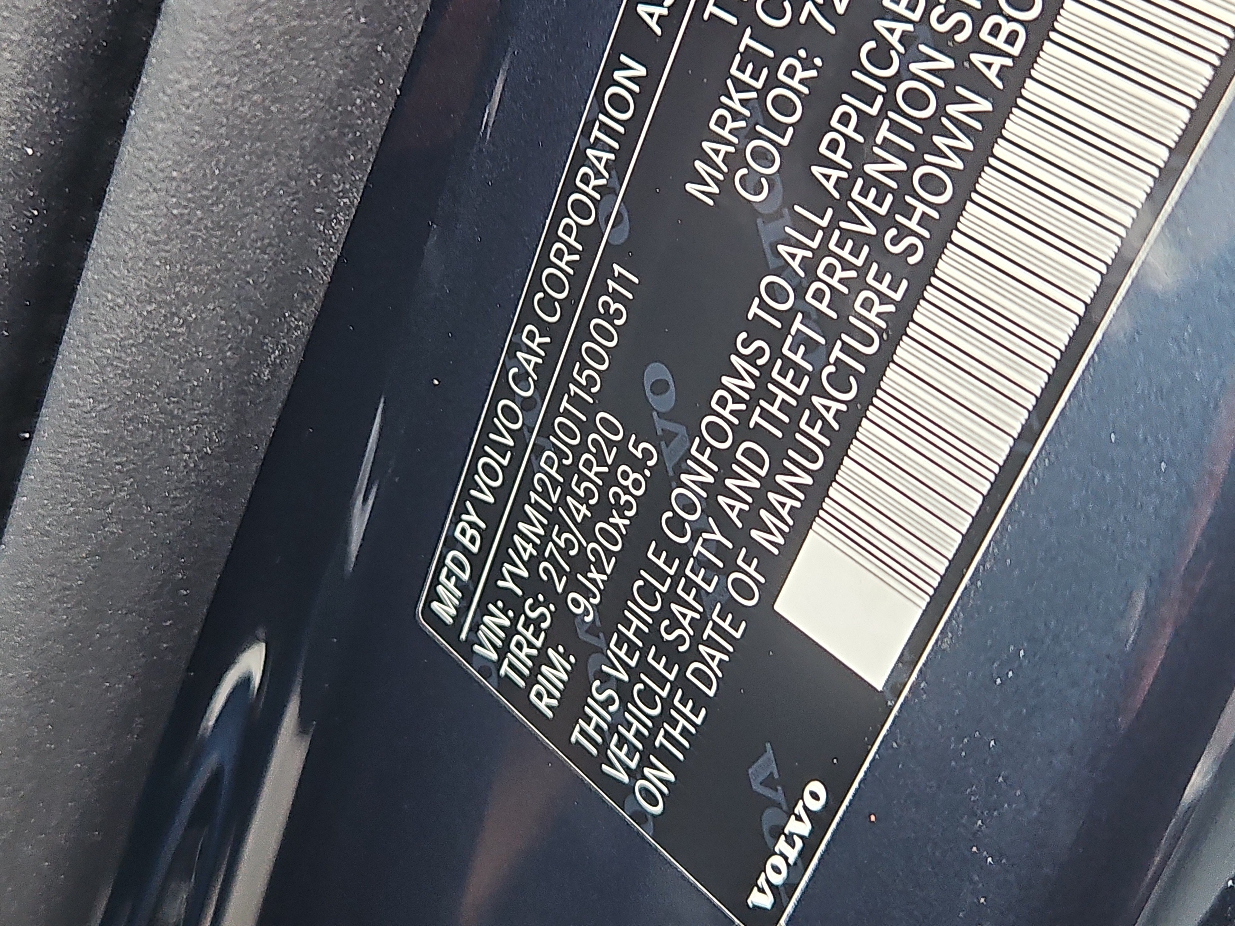 New 2026 Volvo XC90 B5 Core w/ Protection Package Premier AWD/4WD image 5