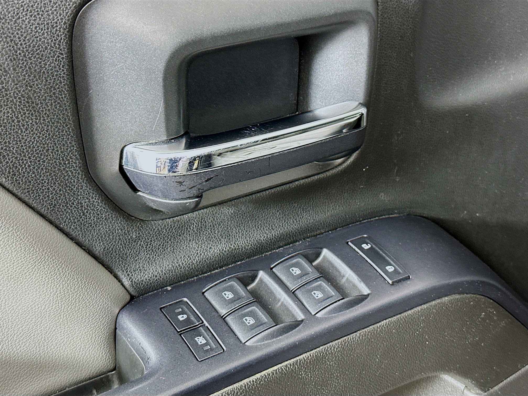 Used 2015 Chevrolet Silverado 1500 W/T w/ Black Out Edition image 15