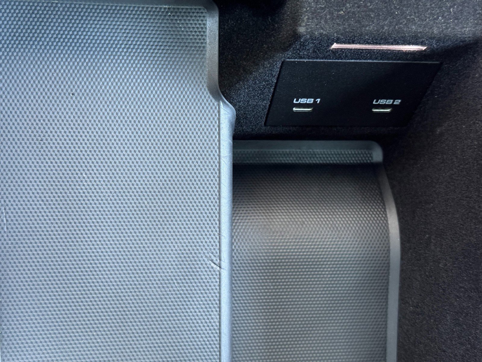 Used 2022 Porsche Cayenne Turbo S w/ Assistance Package image 35