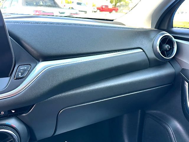 Used 2026 Chevrolet Blazer LT FWD image 27