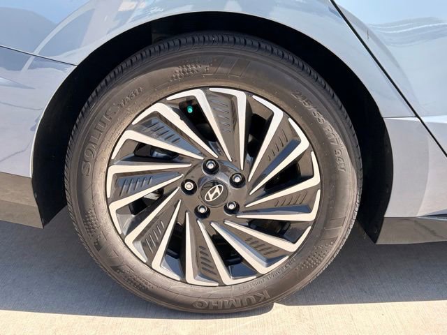Used 2024 Hyundai Sonata Limited FWD image 7