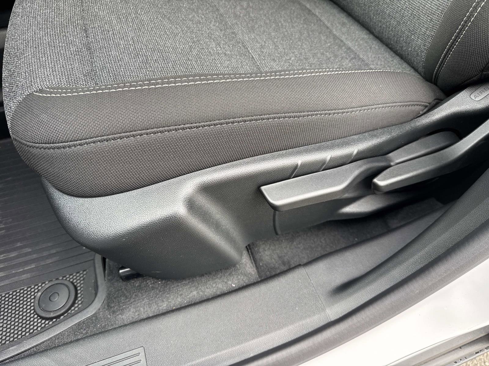 New 2026 GMC Terrain Elevation w/ Black Edition FWD image 21