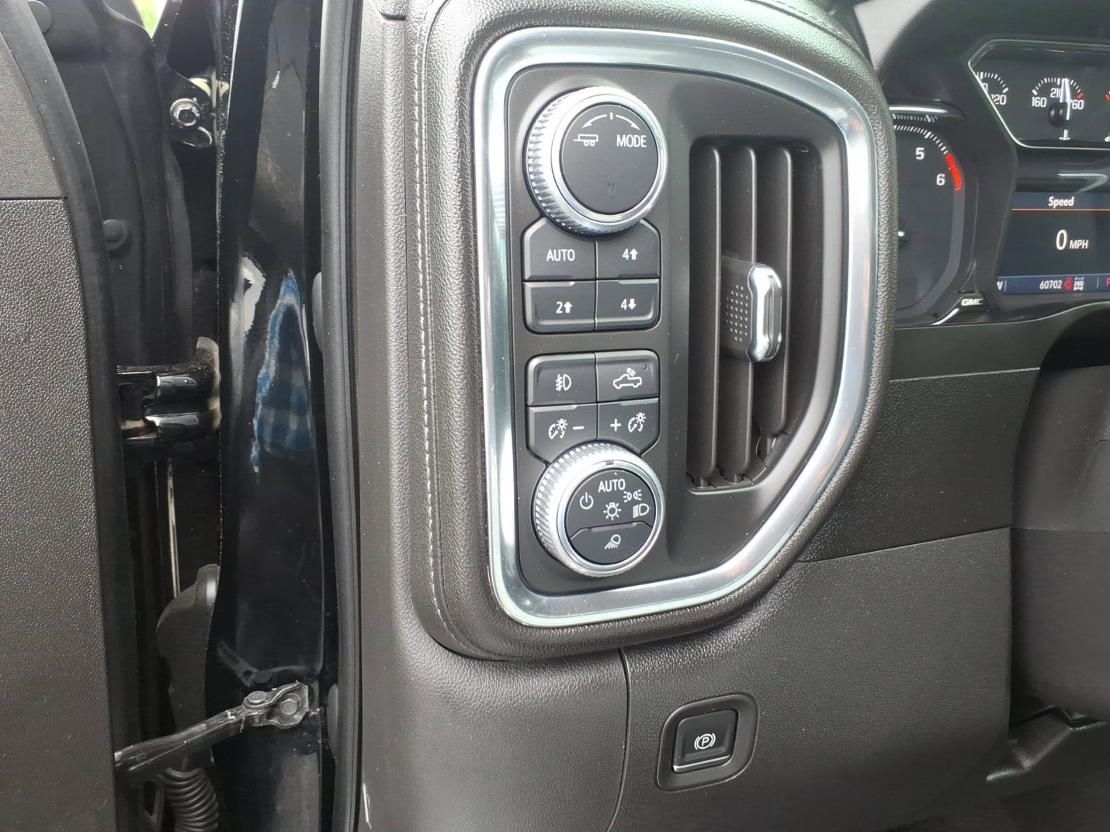 Used 2020 GMC Sierra 1500 SLT AWD/4WD image 14