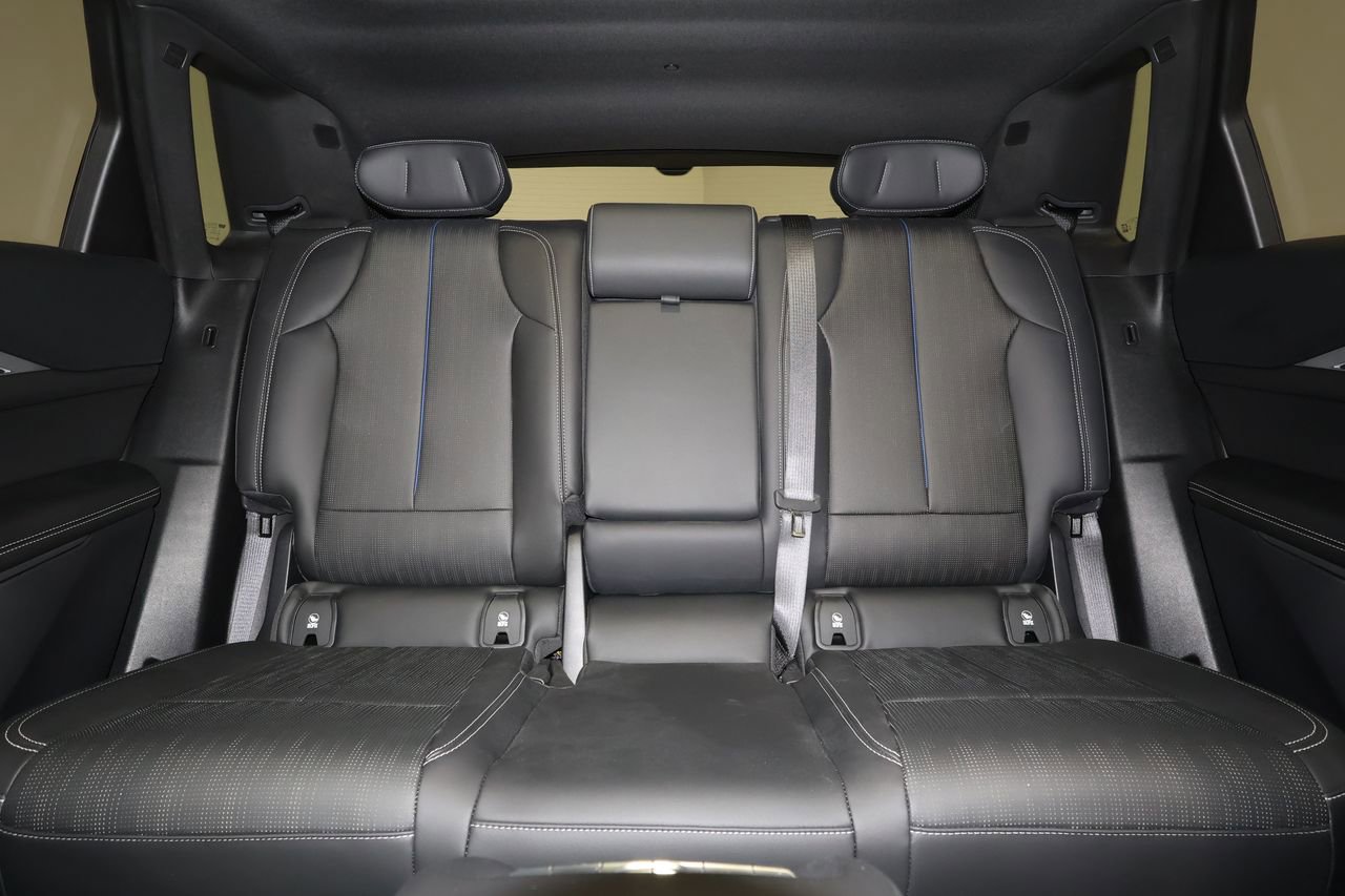 Certified 2024 Cadillac Lyriq Luxury w/ LPO, Floor Liner Package image 31