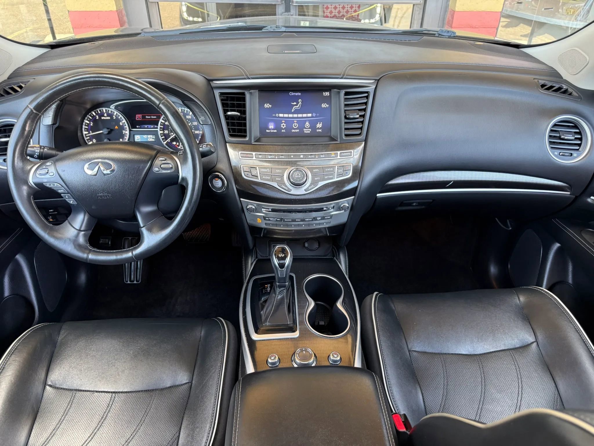 Used 2020 INFINITI QX60 Luxe w/ Essential Package FWD image 28