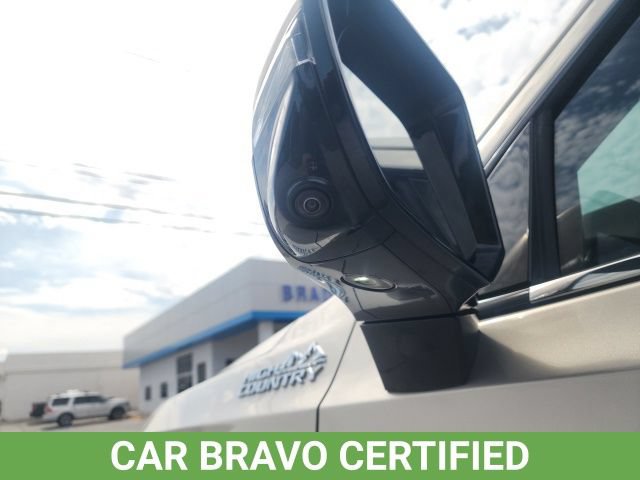 Certified 2021 Chevrolet Tahoe High Country w/ Premium Package AWD/4WD image 15