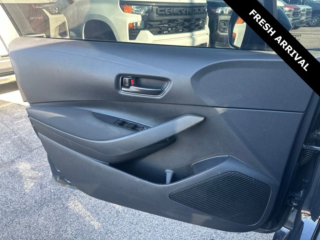 Used 2024 Toyota Corolla LE FWD image 11