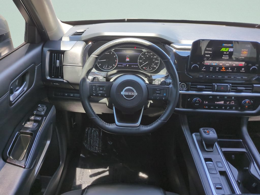 Certified 2022 Nissan Pathfinder SL FWD image 12