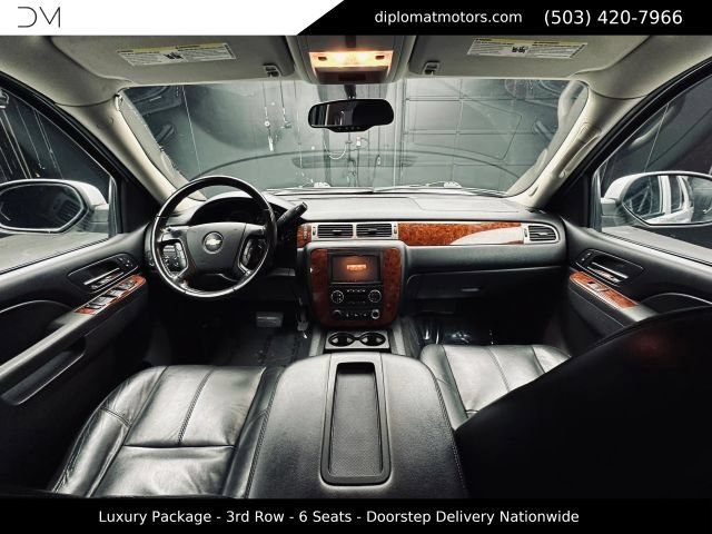 Used 2010 Chevrolet Tahoe LT w/ Luxury Package AWD/4WD image 41