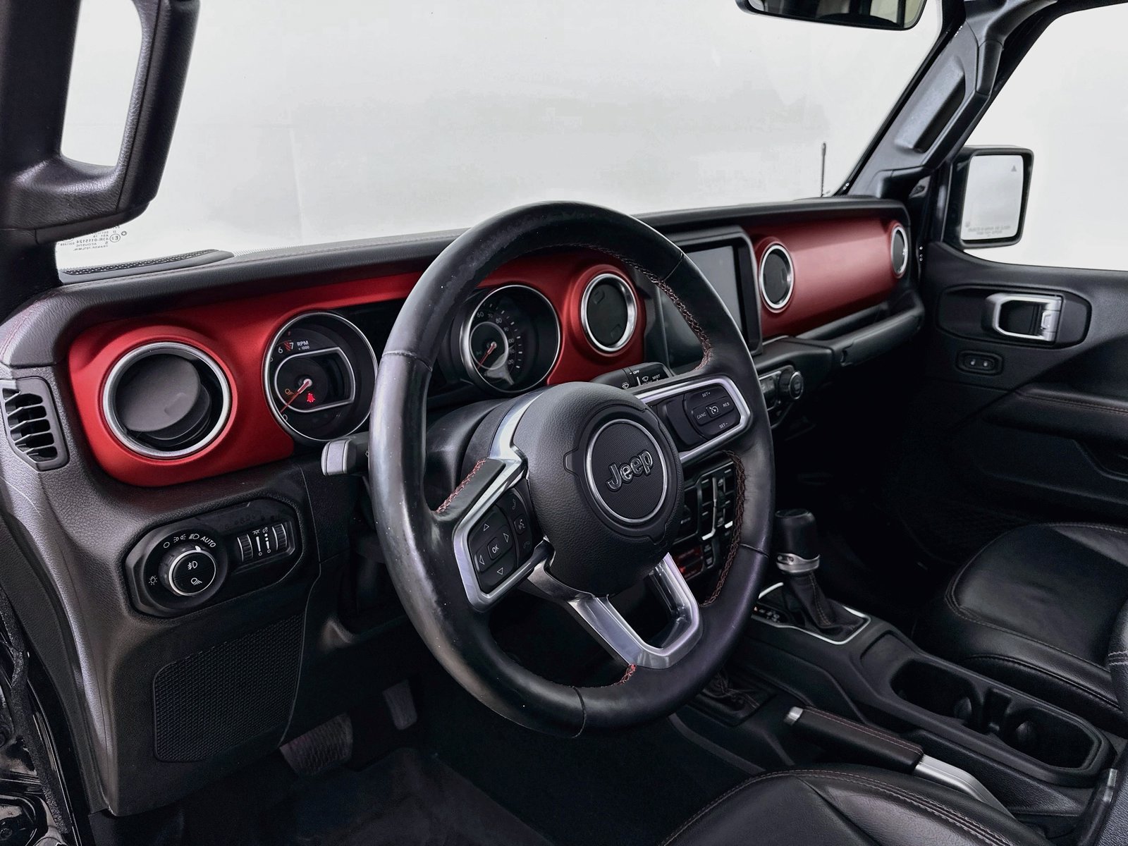 Used 2020 Jeep Gladiator Rubicon AWD/4WD image 32
