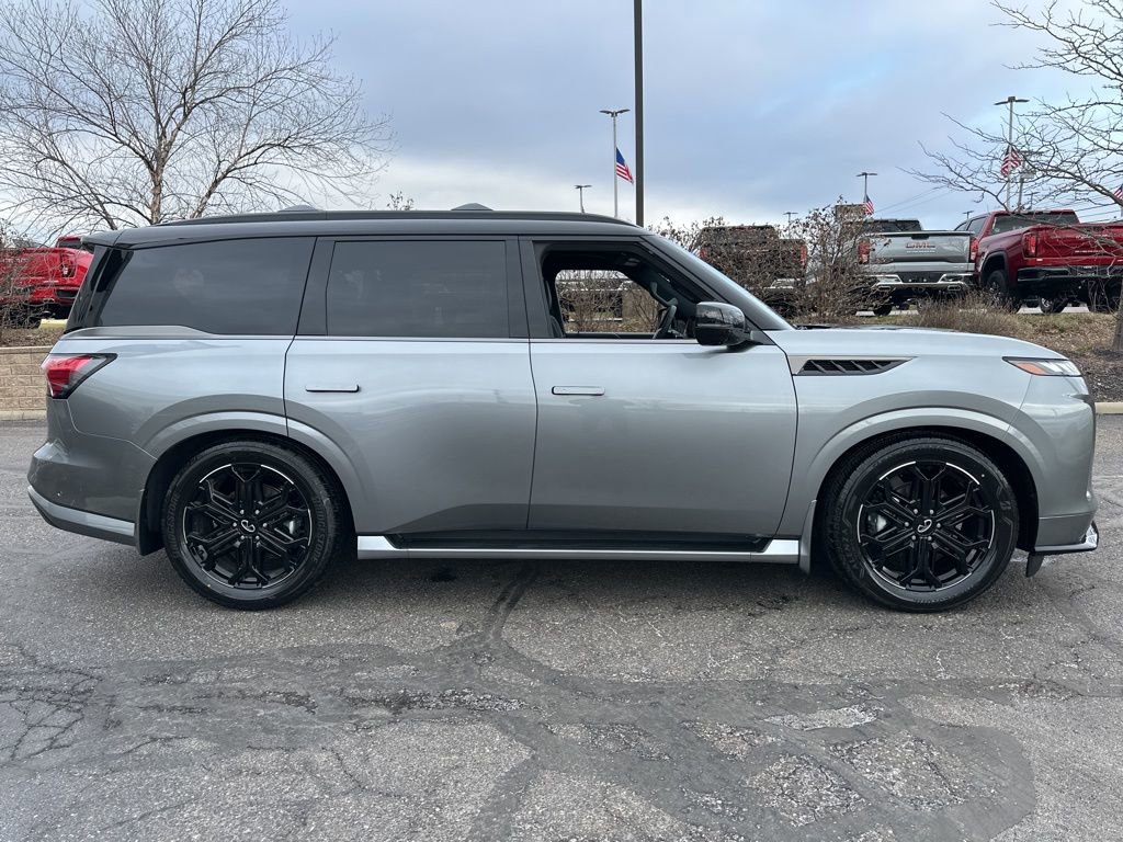 New 2026 INFINITI QX80 4WD w/ Sport Exterior Package image 7