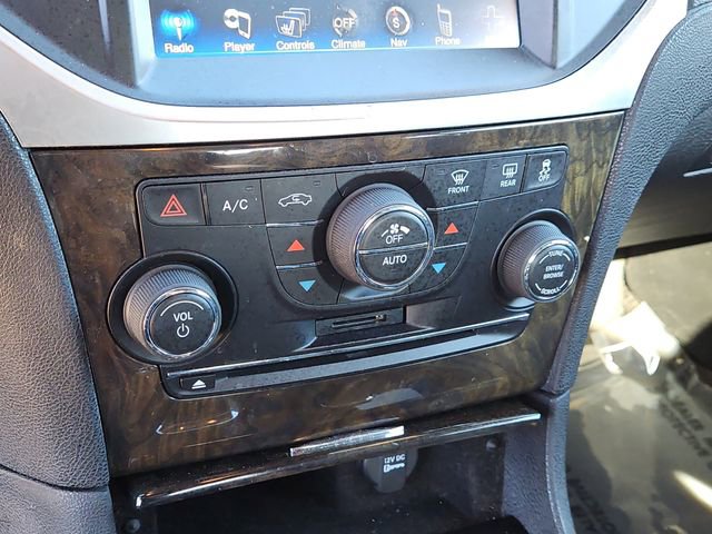 Used 2013 Chrysler 300 C image 25