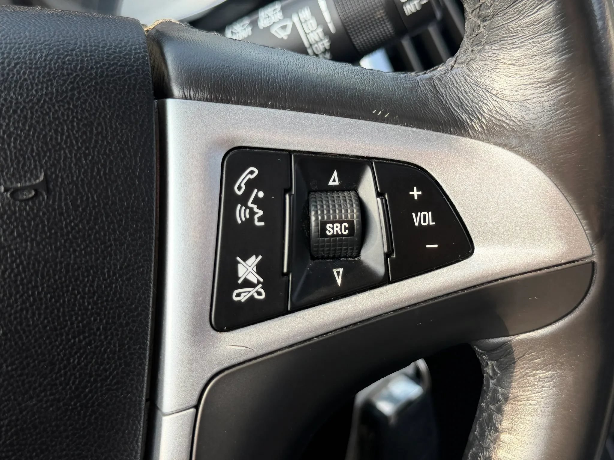 Used 2017 GMC Terrain SLE w/ Chrome Edition AWD/4WD image 32