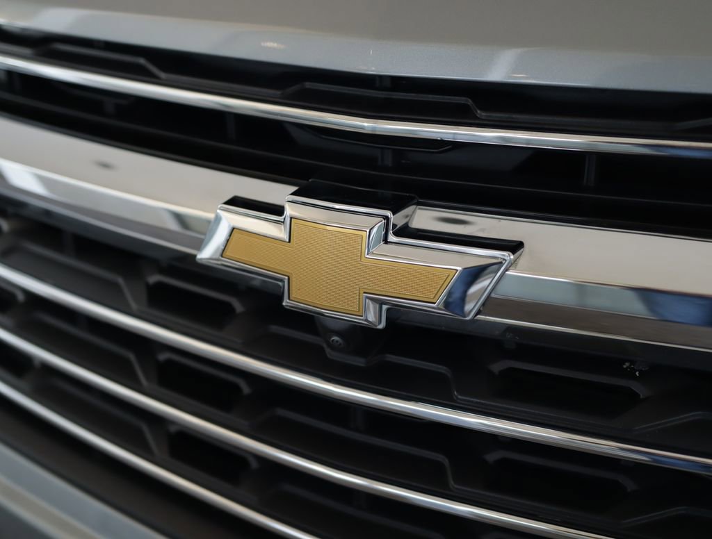 Used 2024 Chevrolet Traverse LT image 35