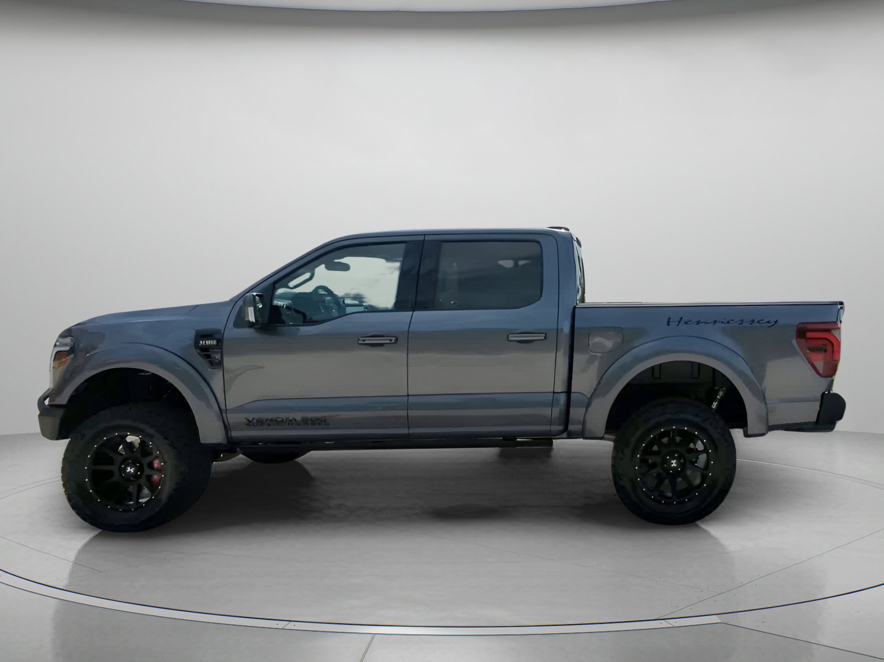 New 2025 Ford F150 Lariat w/ Equipment Group 502A High image 16