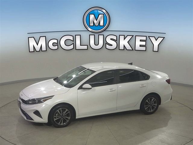 Used 2024 Kia Forte LXS image 1