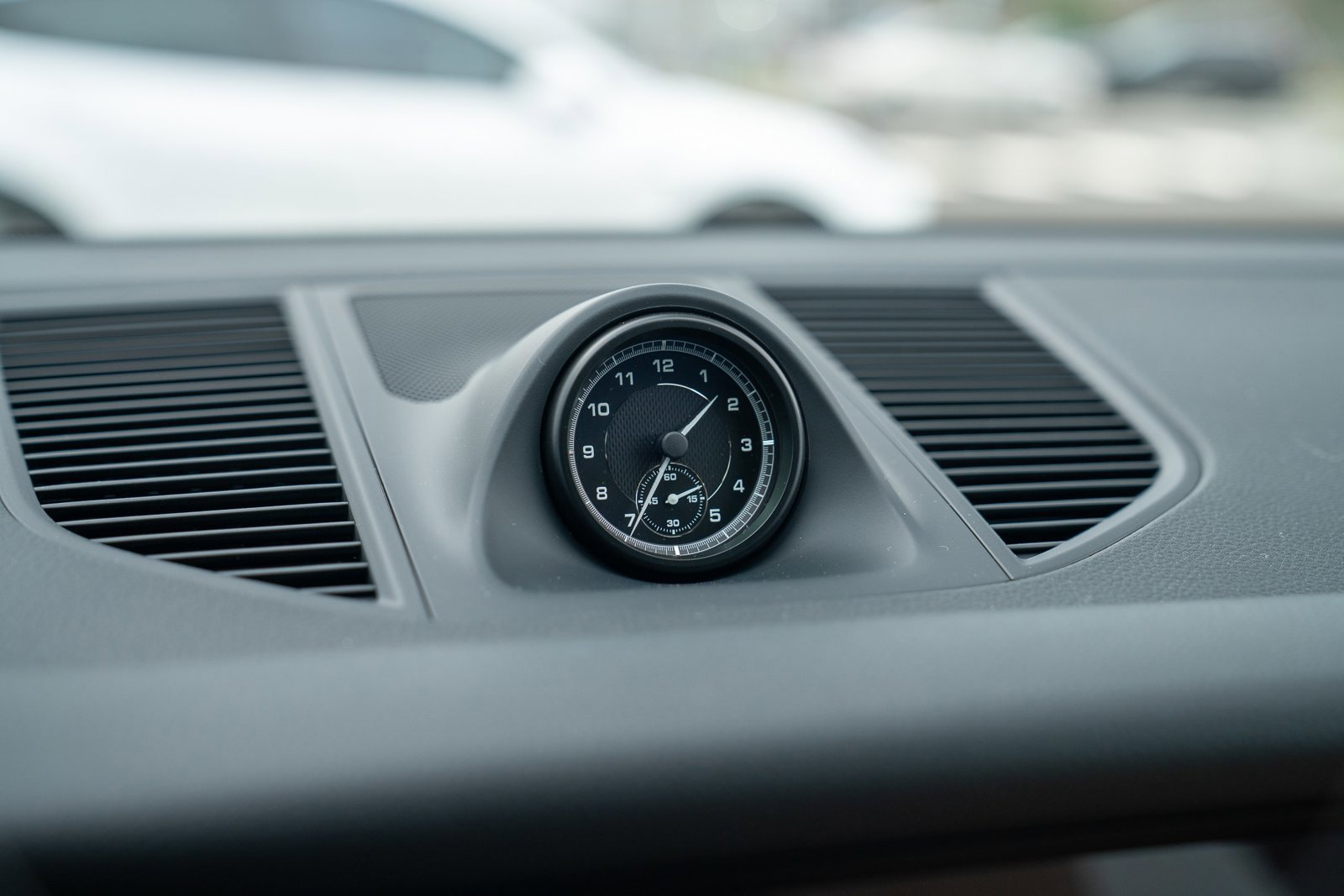 New 2026 Porsche Macan S image 17