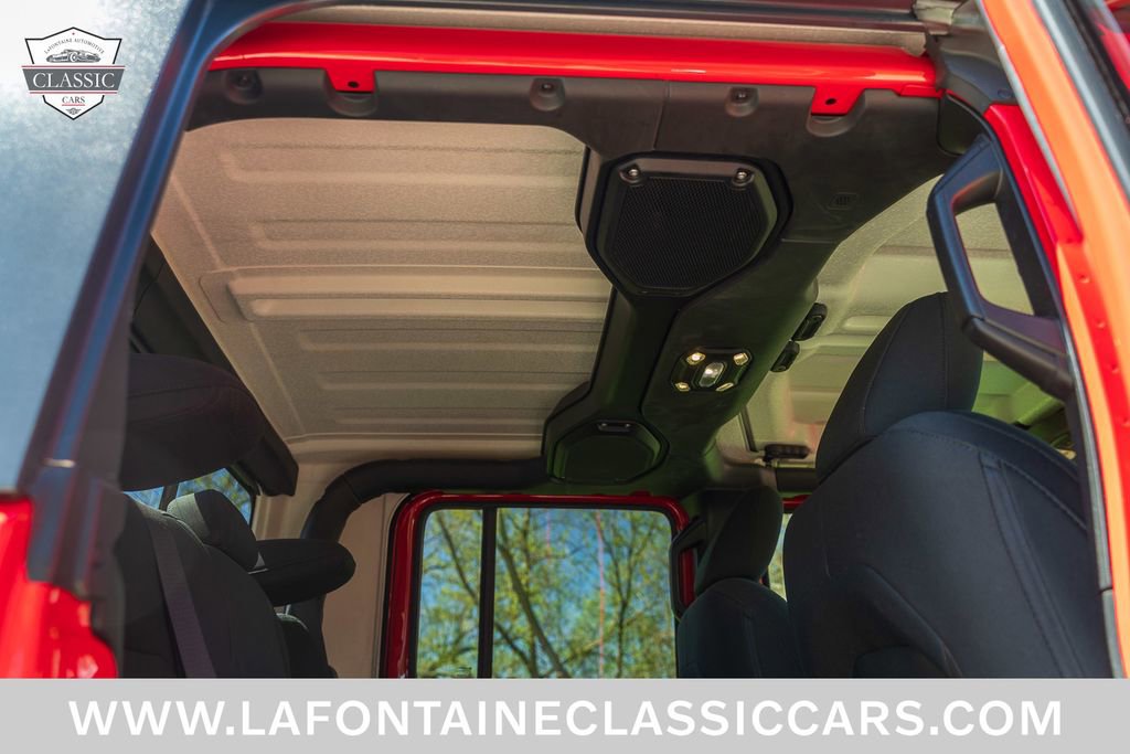 Used 2020 Jeep Gladiator Sport w/ Technology Group AWD/4WD image 52