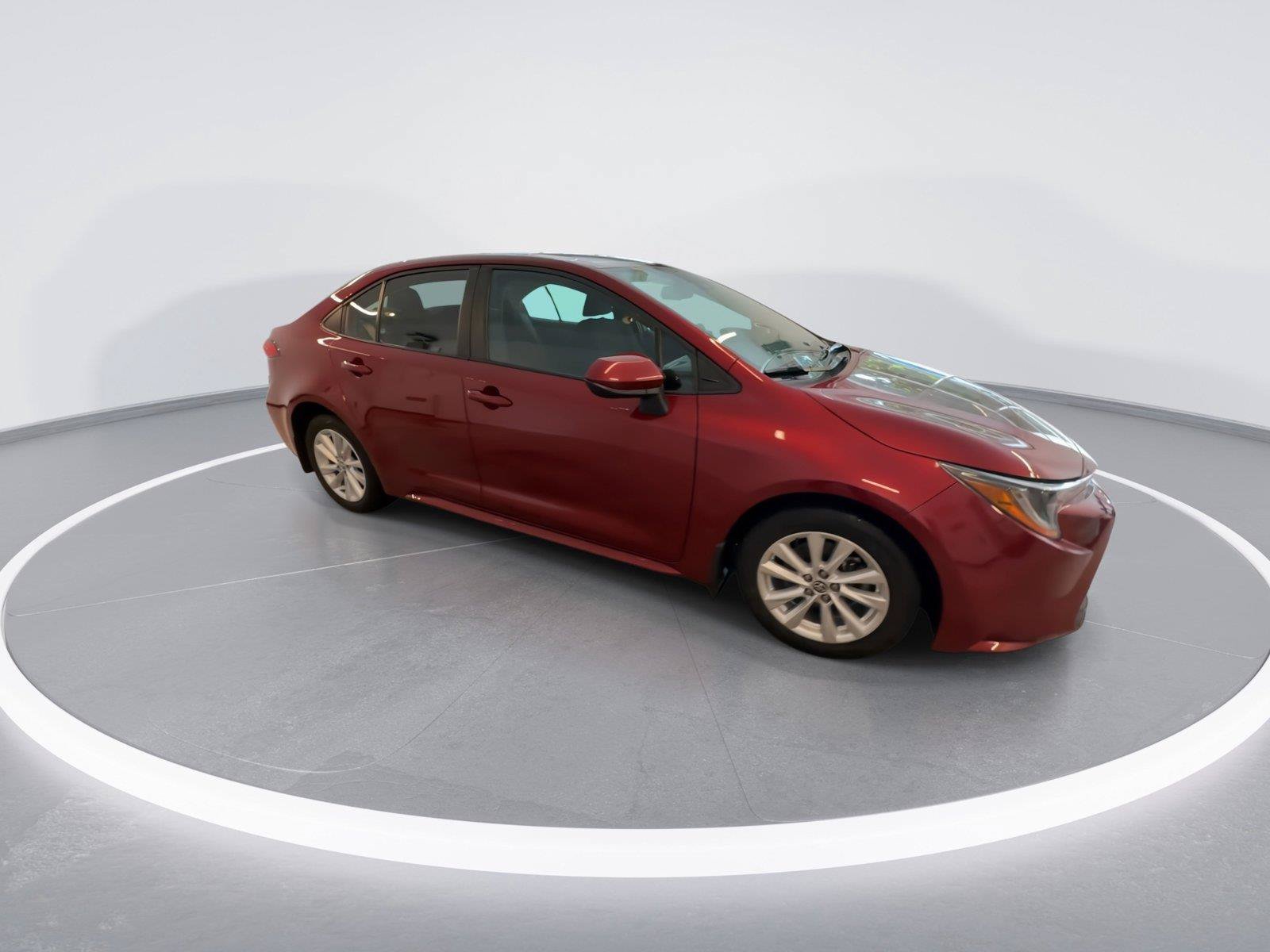 Used 2024 Toyota Corolla LE w/ LE Convenience Package FWD image 1