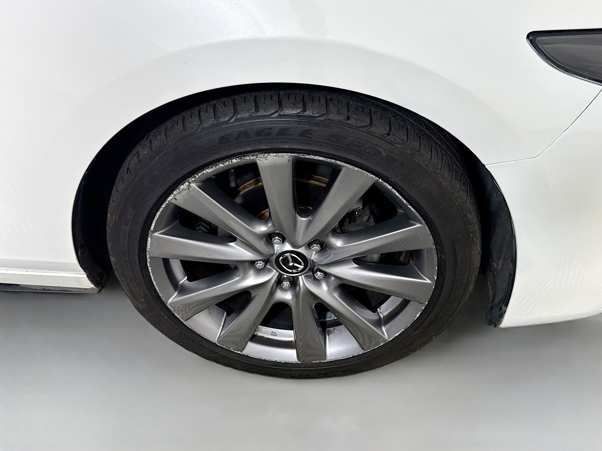 Used 2019 MAZDA MAZDA3 Sedan w/ Preferred Package image 31