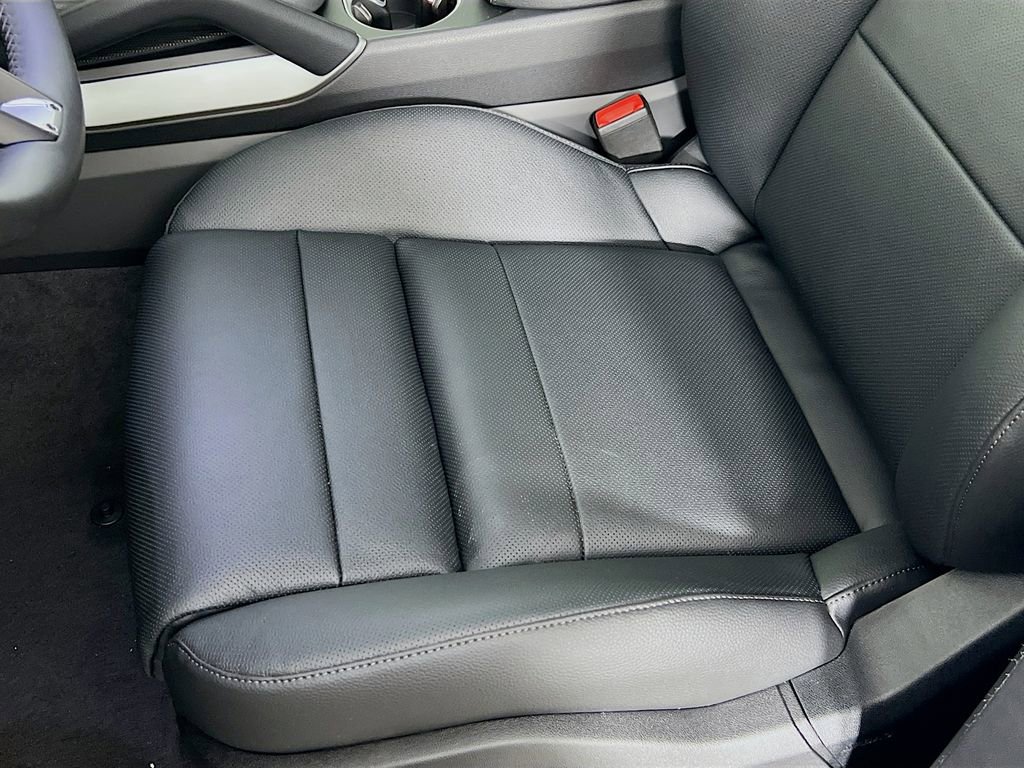 New 2026 Porsche Cayenne image 22