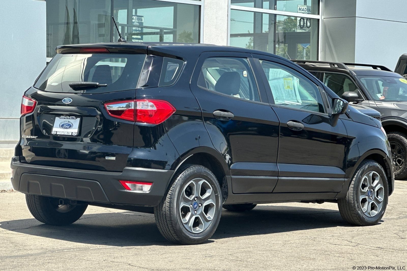 Certified 2019 Ford EcoSport S FWD image 4