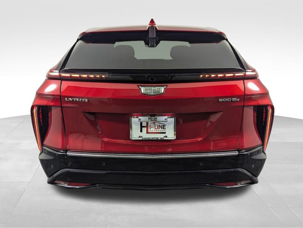 Used 2024 Cadillac Lyriq Luxury w/ LPO, Floor Liner Package image 27