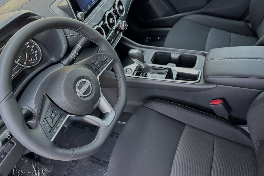 New 2025 Nissan Sentra SV w/ All-Weather Package FWD image 6