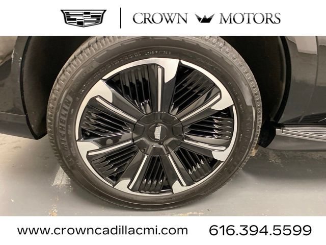 Certified 2025 Cadillac Escalade IQ Sport 2 AWD/4WD image 31
