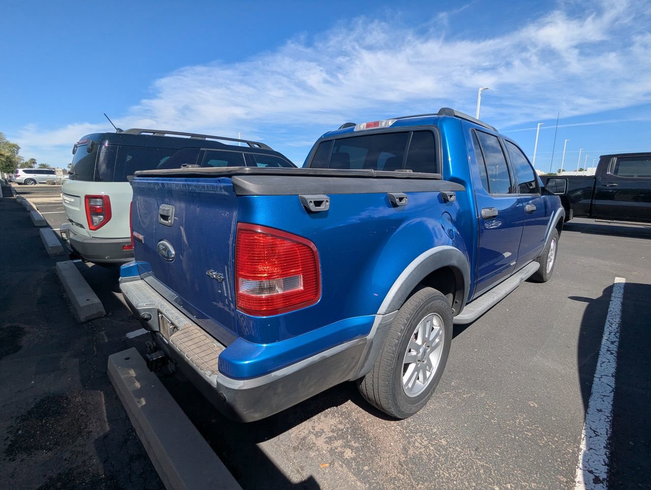 Used 2010 Ford Explorer Sport Trac XLT image 5